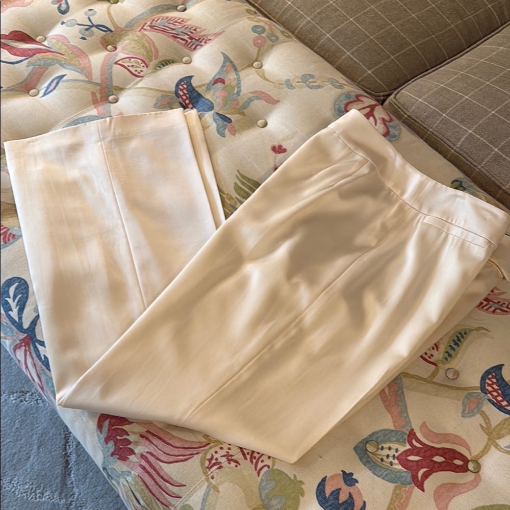 Ann Taylor cream light weight lined dress slacks